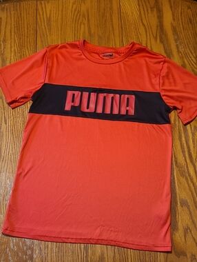 Puma Red Short-Sleeve Tee with Black Chest Panel - Boy's XL